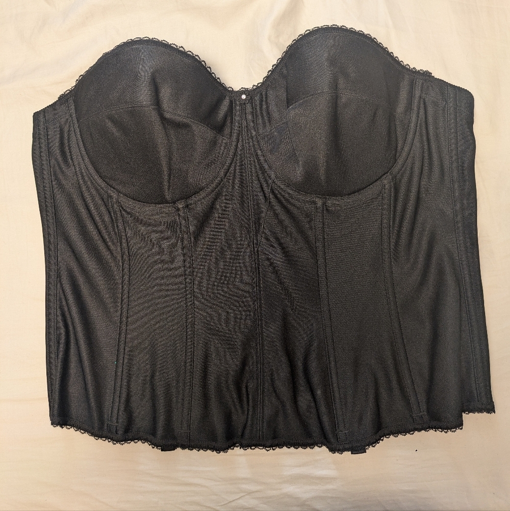 Dominique Intimate Apparel 44C Corest Black Polyester Underwire Bra NWOT